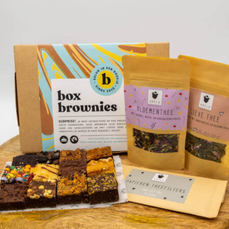 deluxe losse thee box brownies